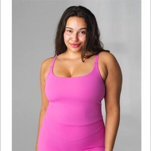 Vitality cloud pink tank in size large